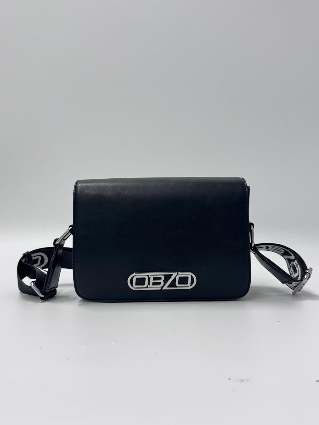 OB70 Roadman Strap Bag