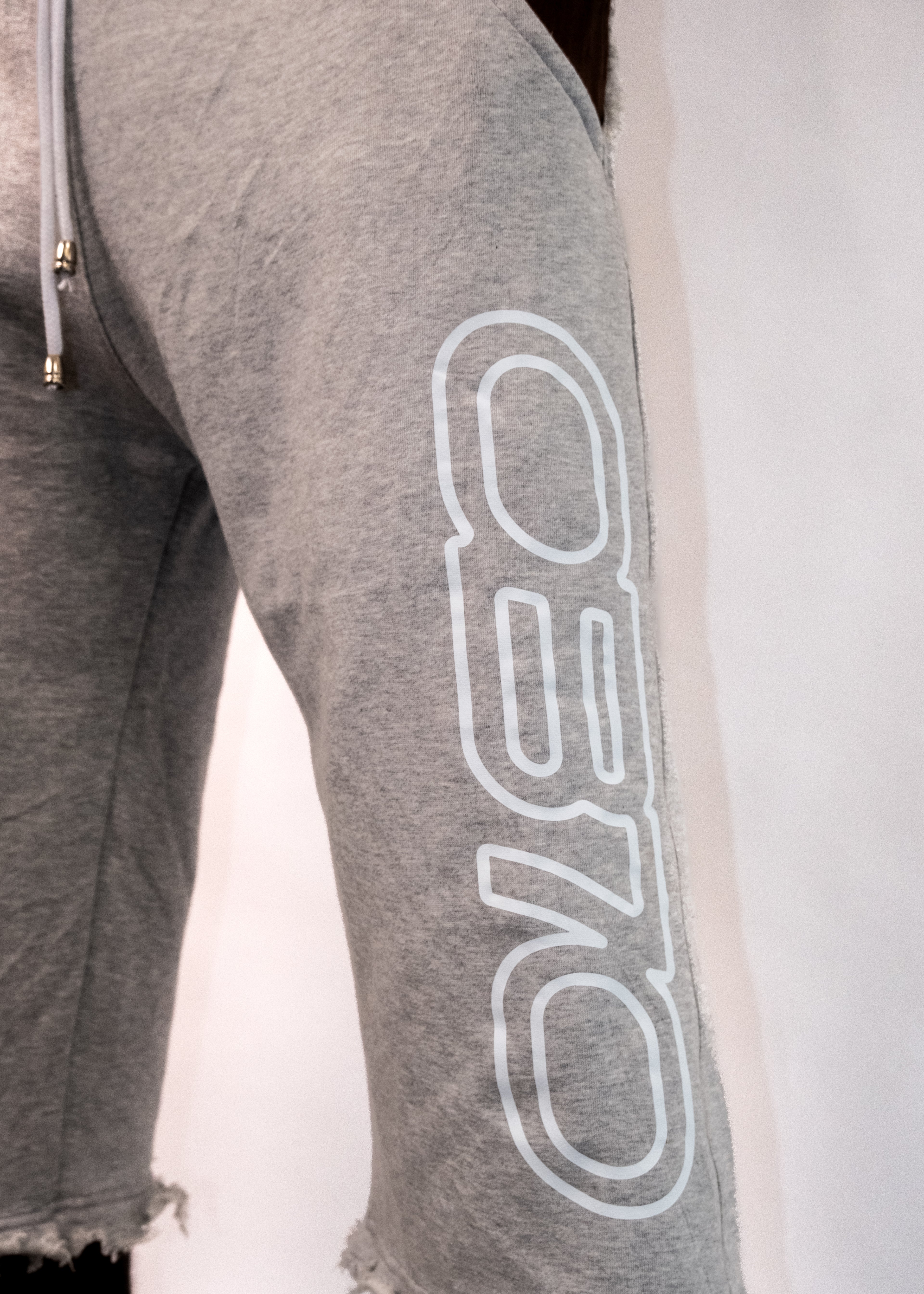 OB70 Logo Baggy Jogger Short